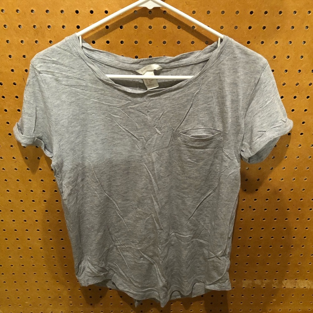 H&M Gray Side Pocket Tee Shirt